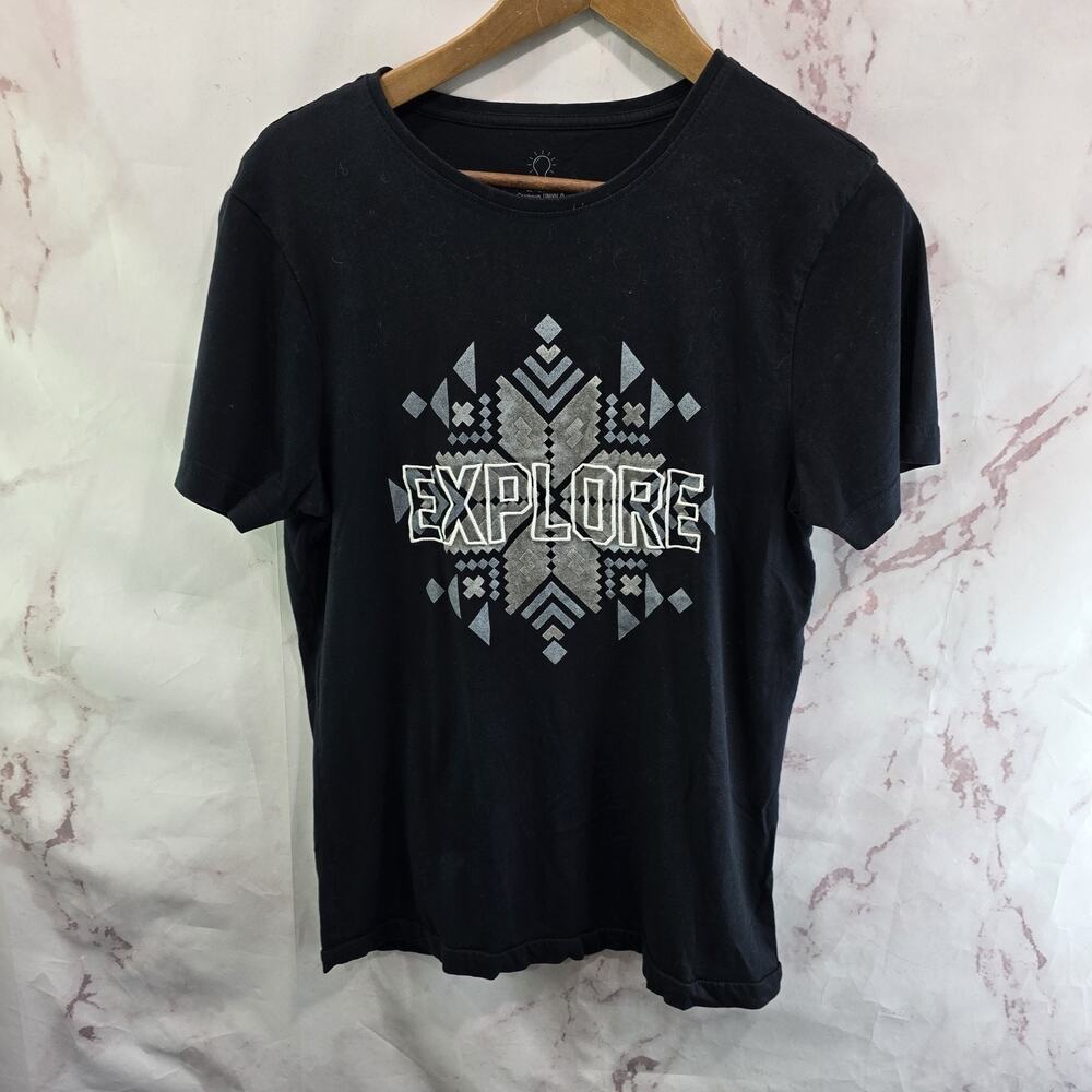 Uniqlo X Grameen T Shirt Womens Medium Black Short Sleeve Explore Tee